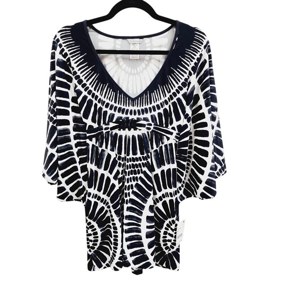 Trina Turk Tops - NWF Trina Turk Black White‎ Geometric Empire Waist Butterfly Sleeve Top XS
